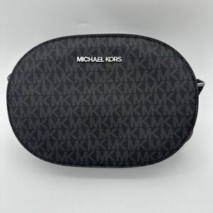 Michael Kors Black Saffiano Leather Jet Set Travel OVAL Crossbody Bag Purse EUC